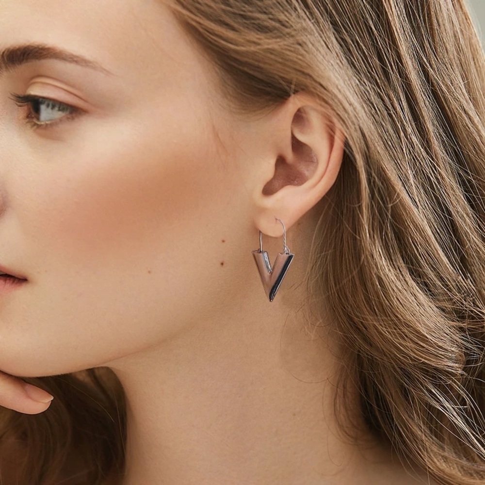 Set of 2 gold and Silver  Triangle Earring - Picture 2 of 6